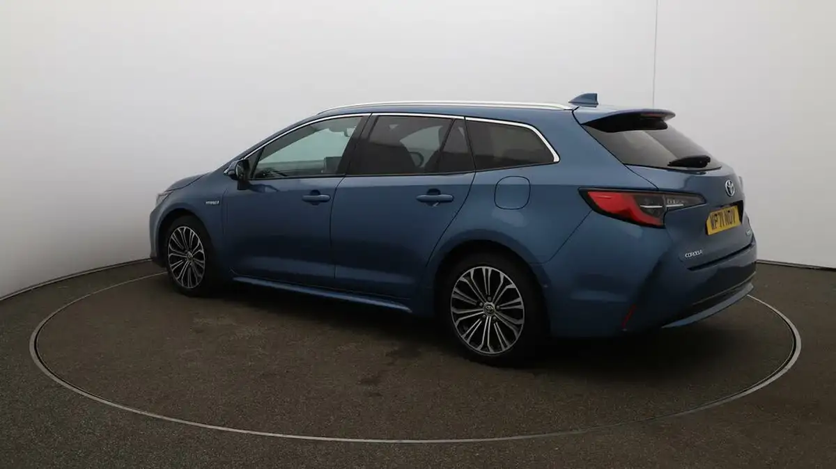 2022-toyota-corolla-18-vvt-i-excel-120bhp-trk-touring-sports-big-27