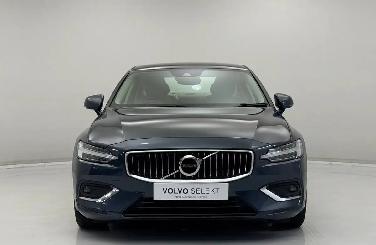 2020-volvo-s60-20-b5-inscription-big-3