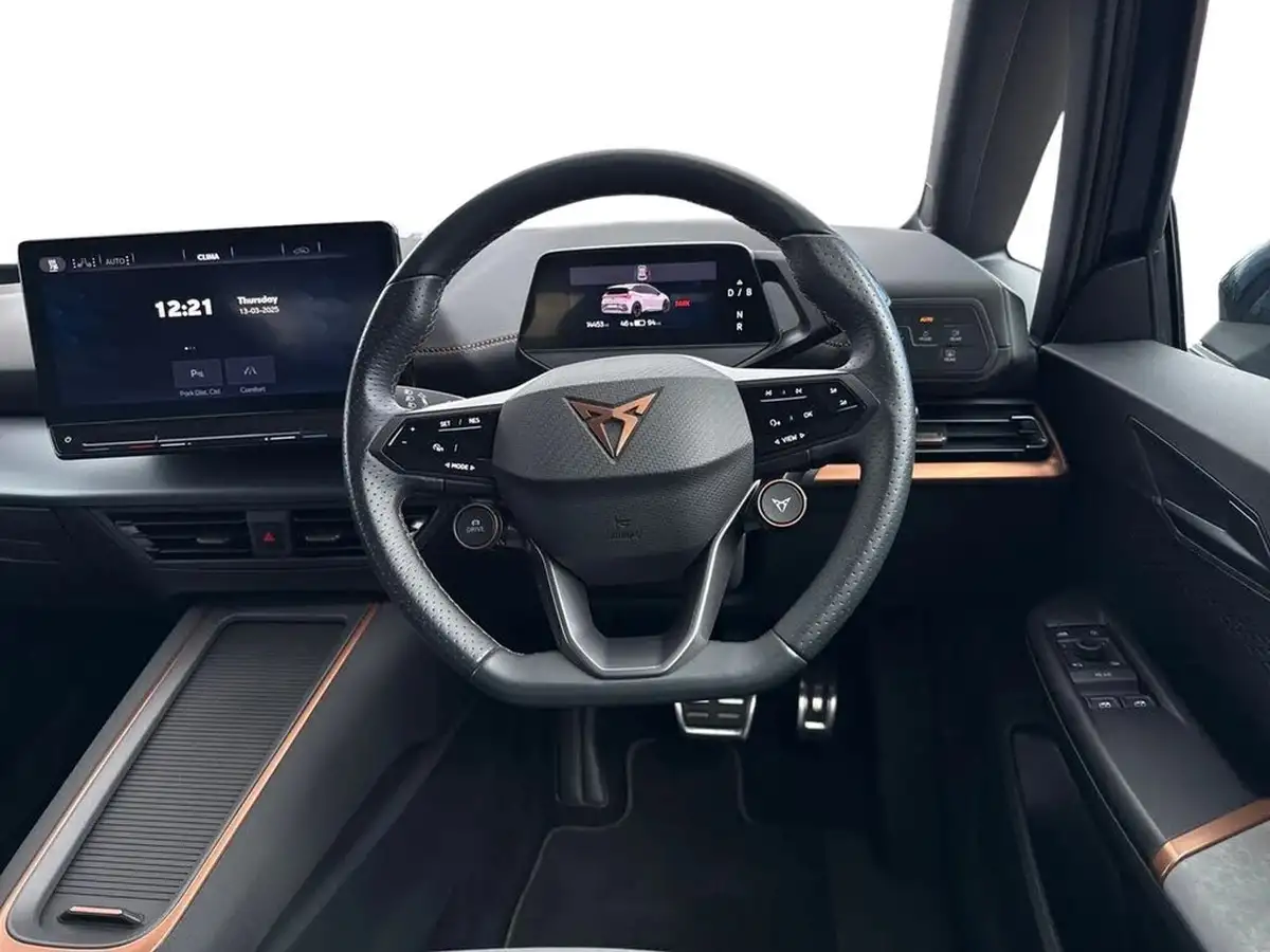 2022-cupra-born-e-v3-230ps-77kwh-e-boost-big-11