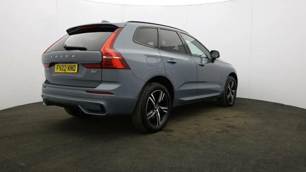 2021-volvo-xc60-20td-b4-r-design-awd-big-52