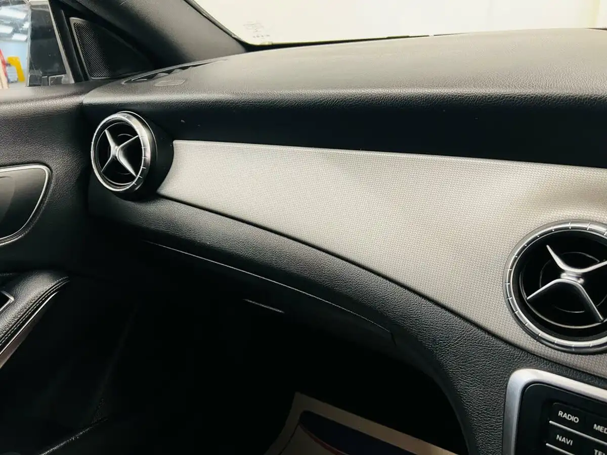 2017-mercedes-benz-cla-16-cla-180-sport-shooting-brake-5d-big-14