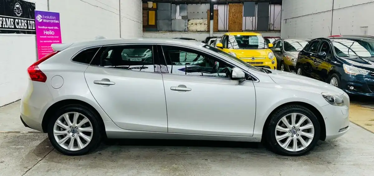 2012-volvo-v40-20td-d3-se-lux-geartronic-big-7