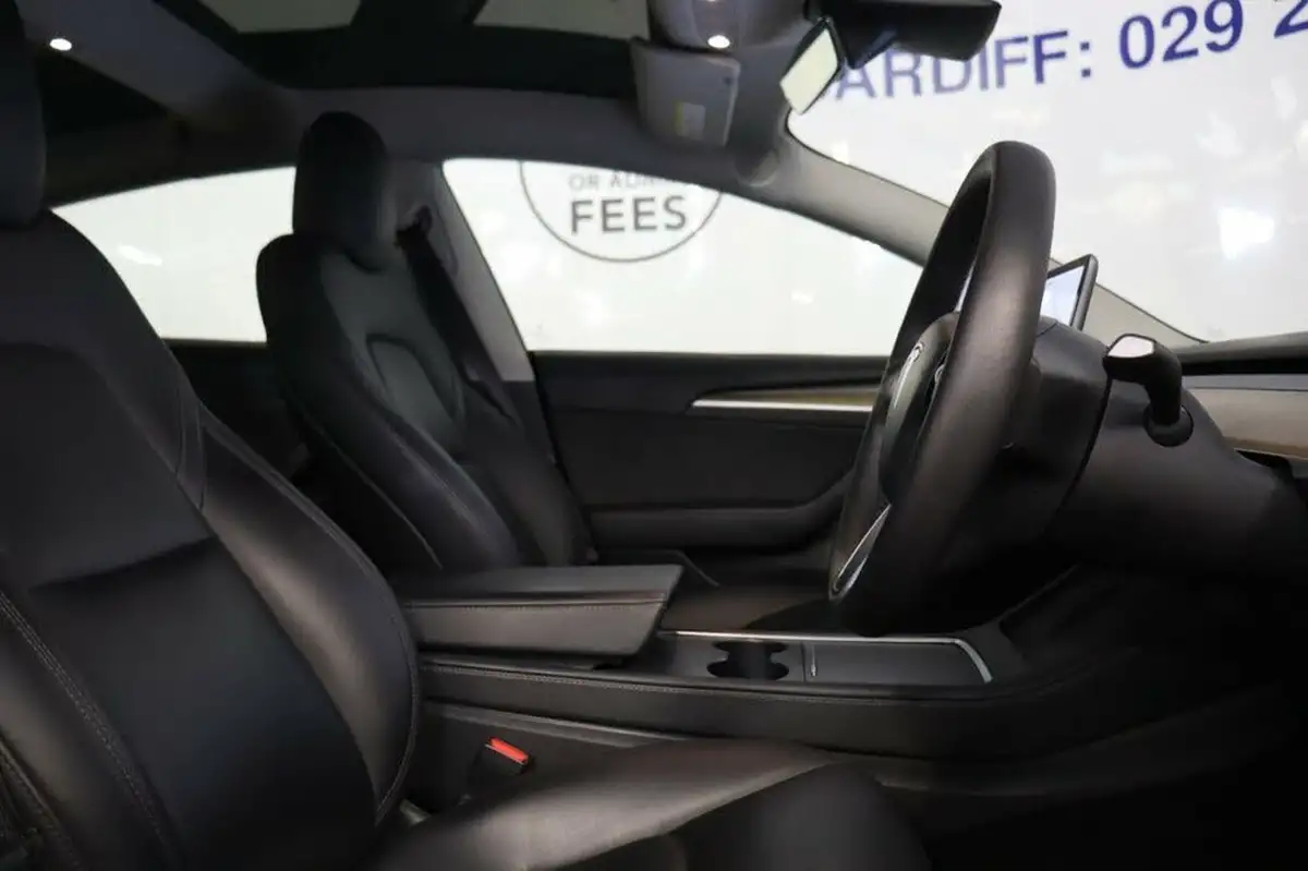 2021-tesla-model-3-e-standard-plus-big-23