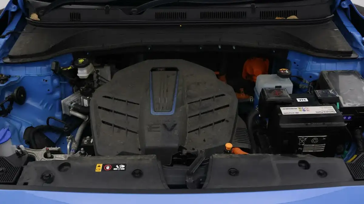 2022-hyundai-kona-e-premium-204ps-64kwh-7kw-obc-big-18