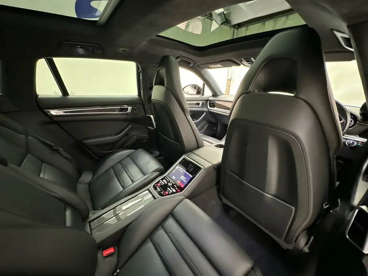2017-porsche-panamera-29-v6-4-e-hybrid-sport-turismo-big-32