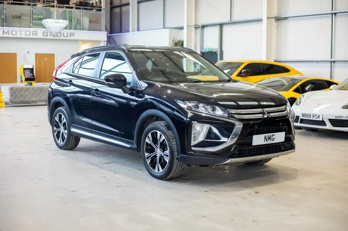 2019-mitsubishi-eclipse-cross-15-3-big-7