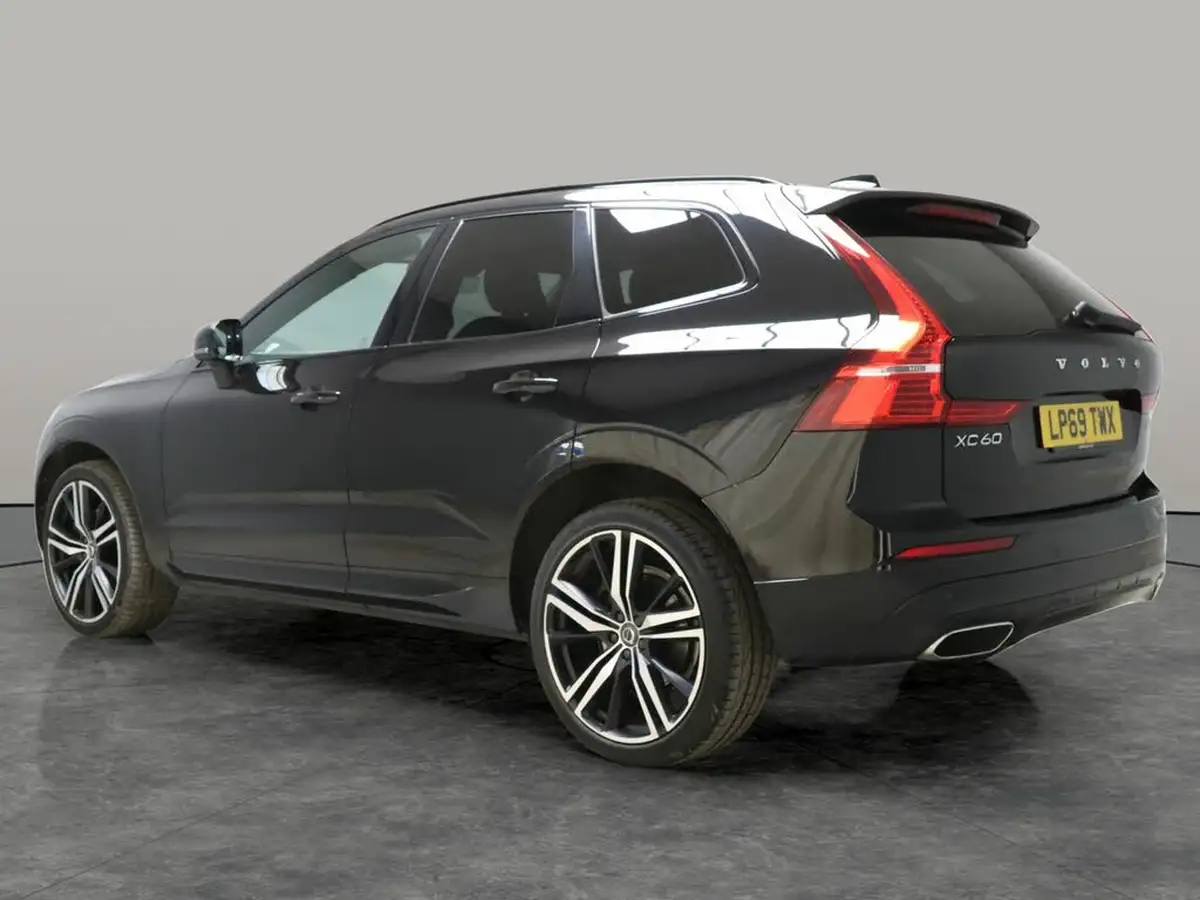 2020-volvo-xc60-20td-d4-r-design-big-10
