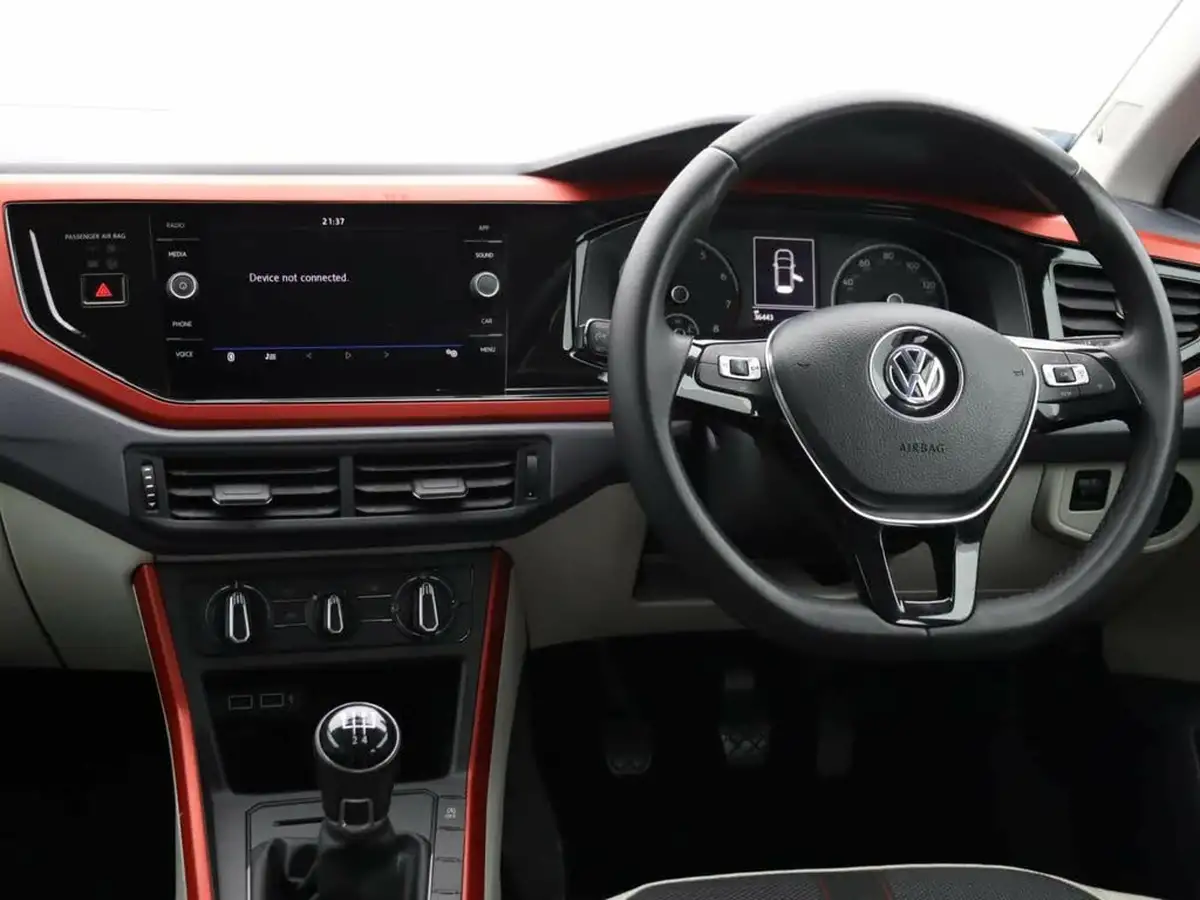 2019-volkswagen-polo-10-beats-65ps-evo-ss-big-13