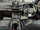 2013-lexus-ct-200h-18-f-sport-small-14