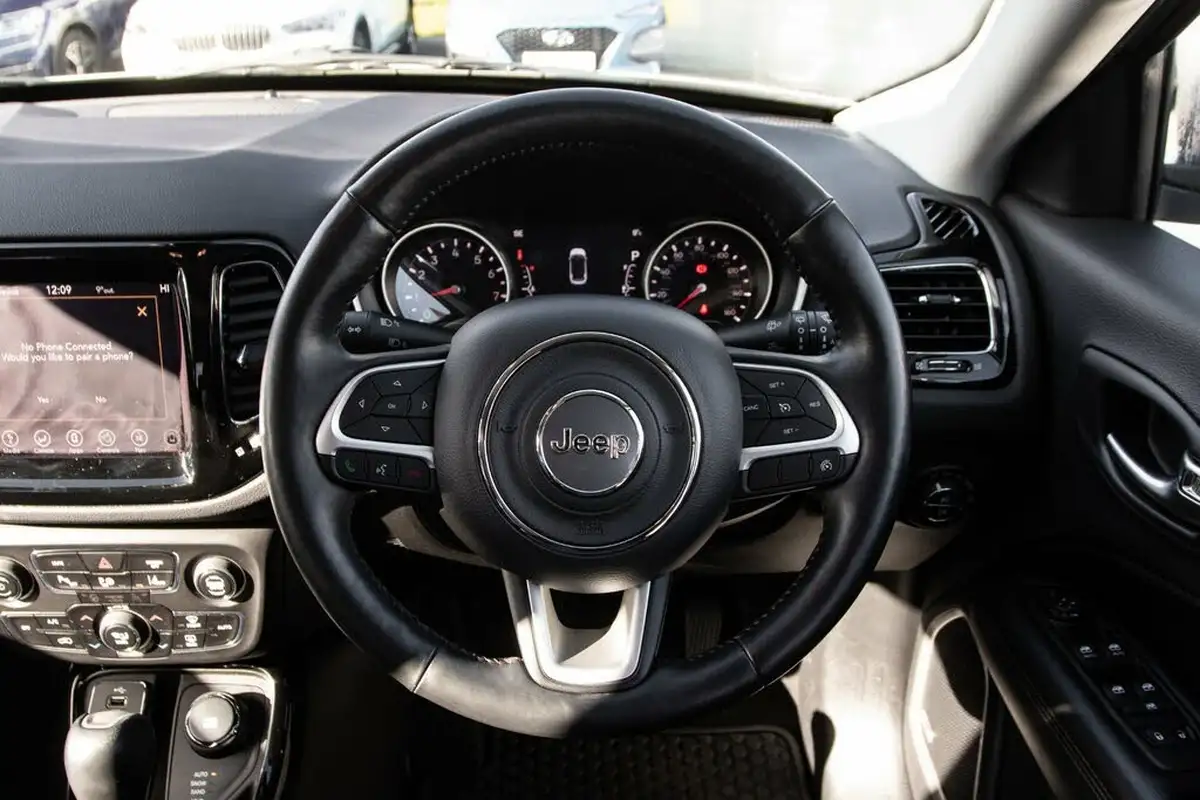 2019-jeep-compass-14-multiair-ii-limited-168bhp-4x4-auto-big-23