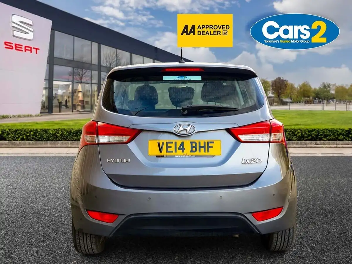 2014-hyundai-ix20-16-active-125ps-big-2
