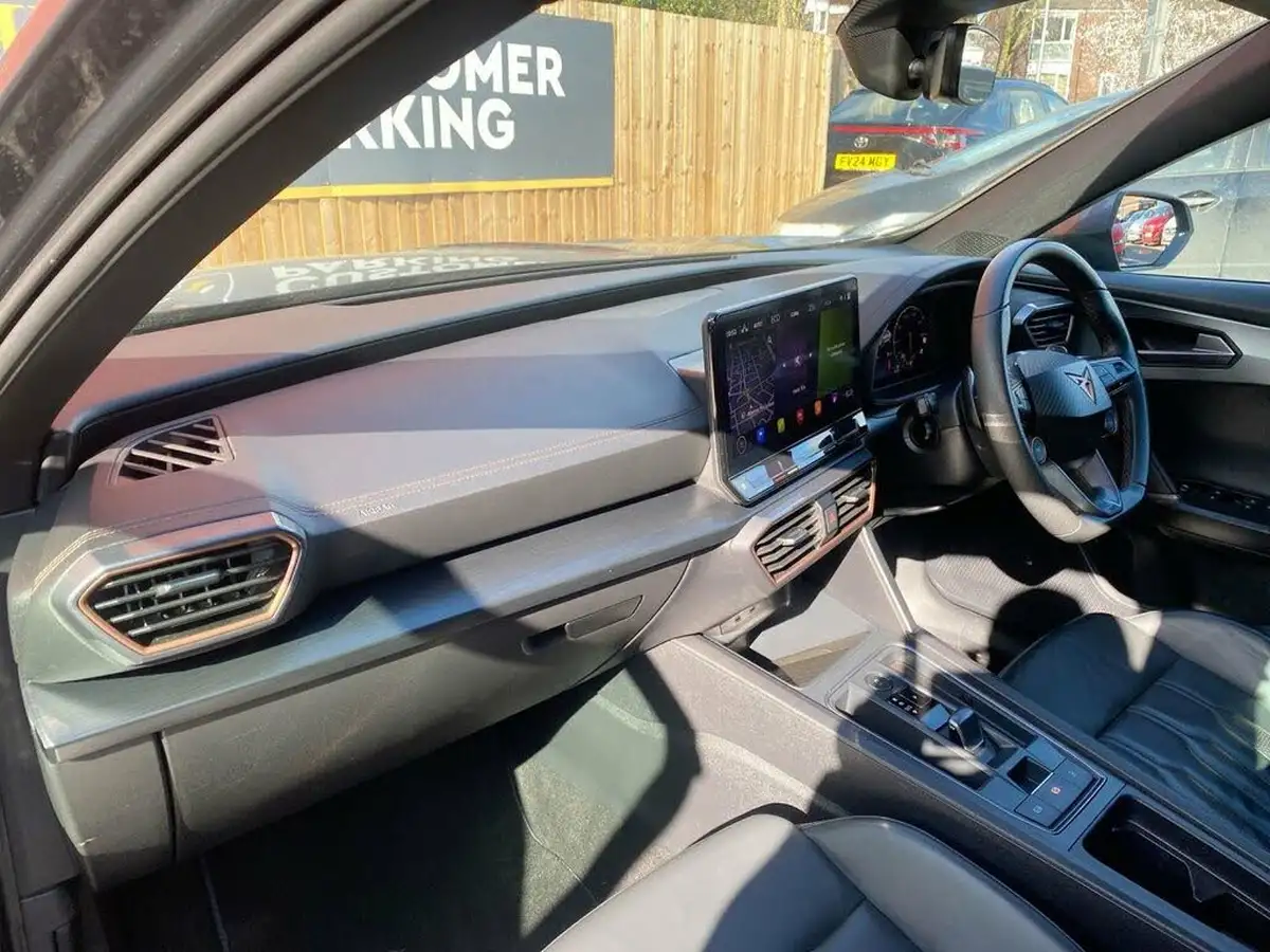 2021-cupra-formentor-14-e-hybrid-vz2-big-13