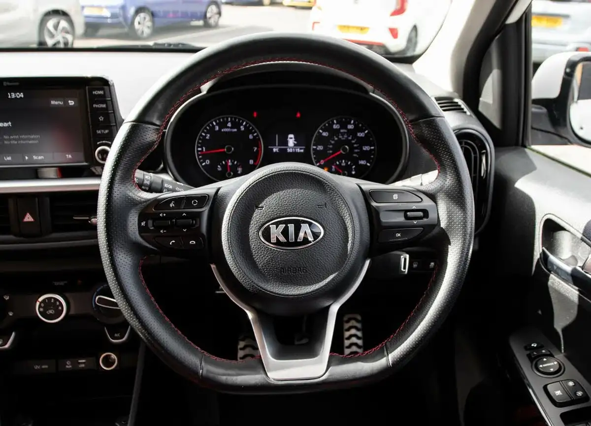 2019-kia-picanto-125-gt-line-big-20