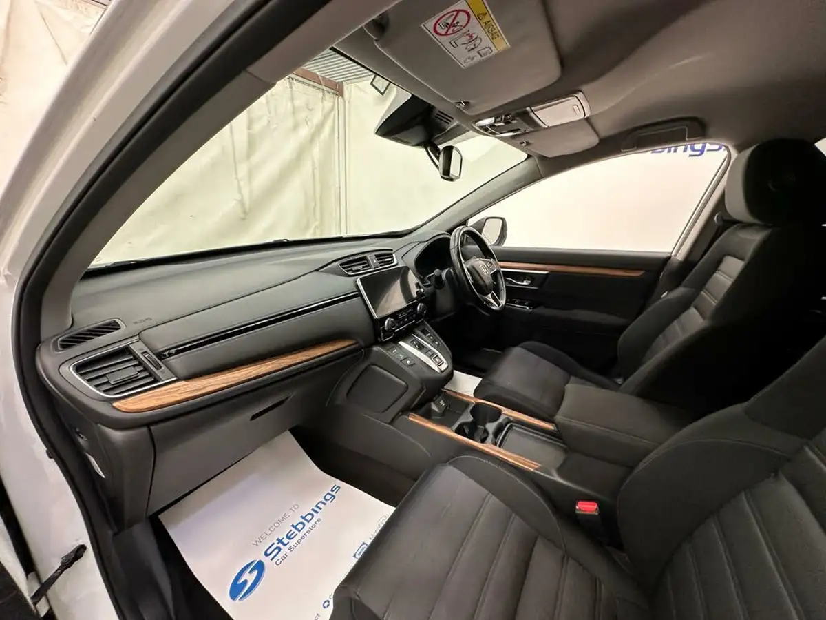 2020-honda-cr-v-20-i-mmd-se-4wd-big-22
