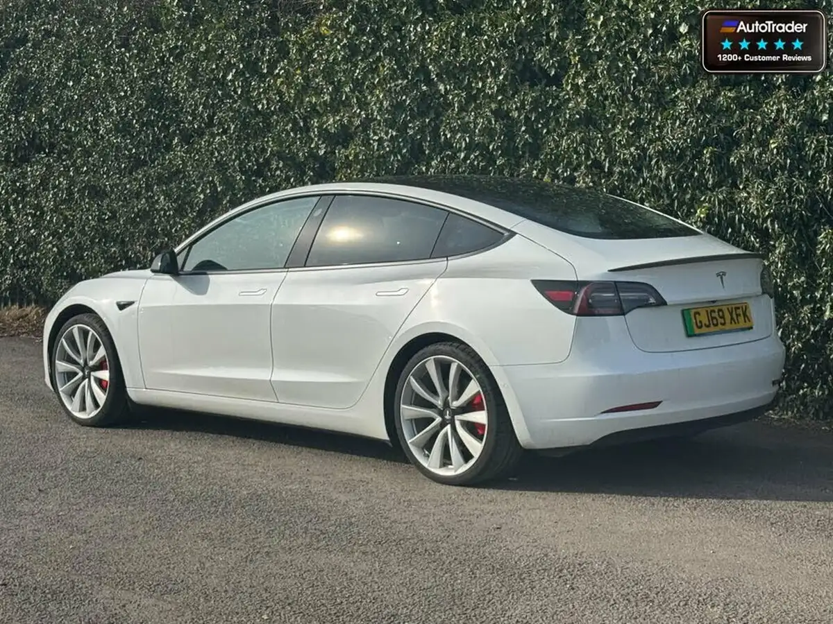 2019-tesla-model-3-e-4x4-performance-pack-big-5