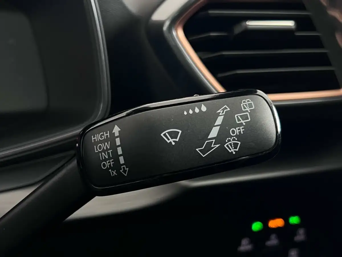 2023-cupra-formentor-20-tsi-vzn-big-28