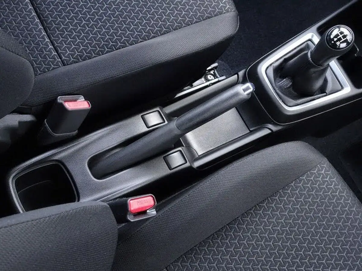 2022-suzuki-swift-12-dualjet-sz-l-big-21