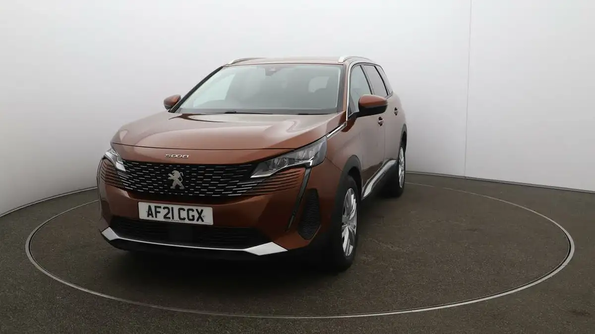 2021-peugeot-5008-suv-12-puretech-allure-premium-big-39