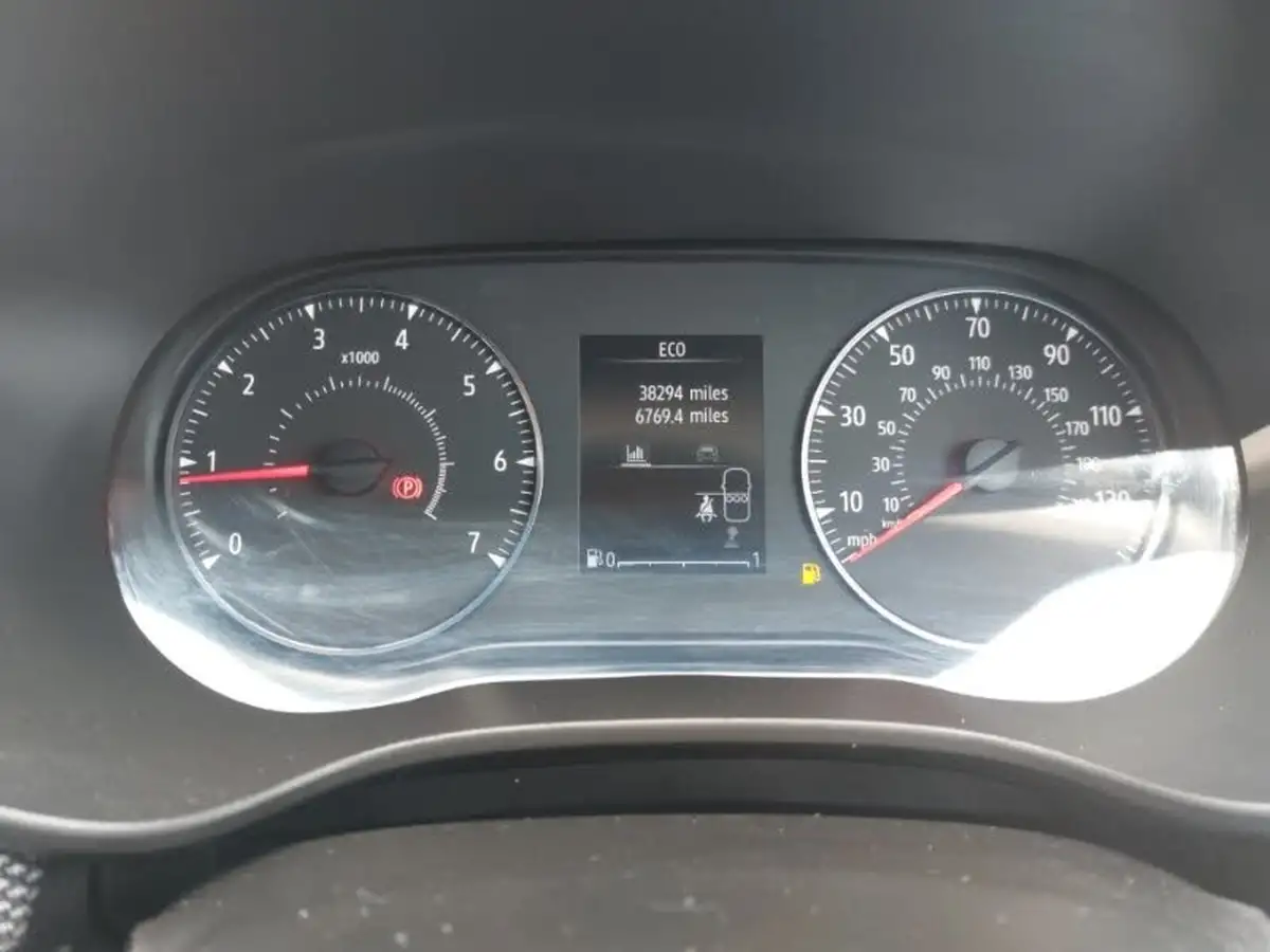 2021-dacia-sandero-10-tce-comfort-90bhp-big-9