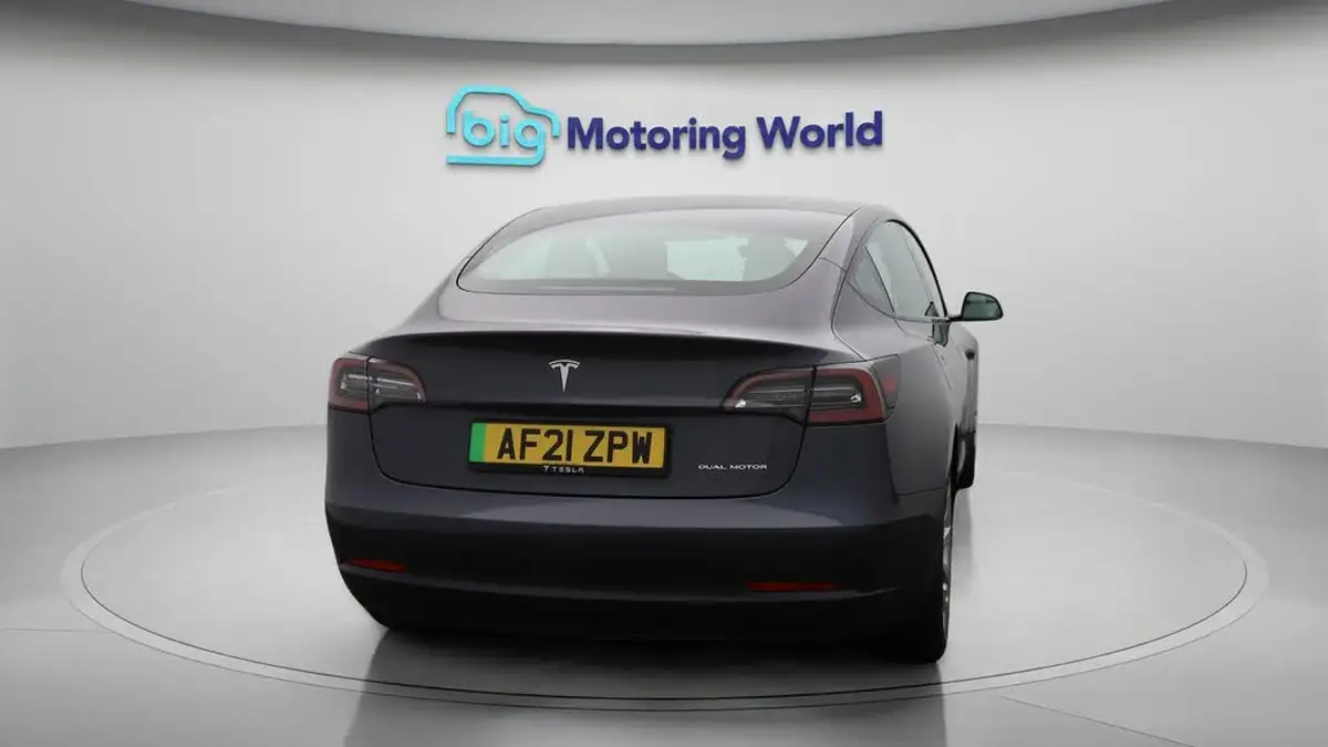 2021-tesla-model-3-e-long-range-4x4-big-6