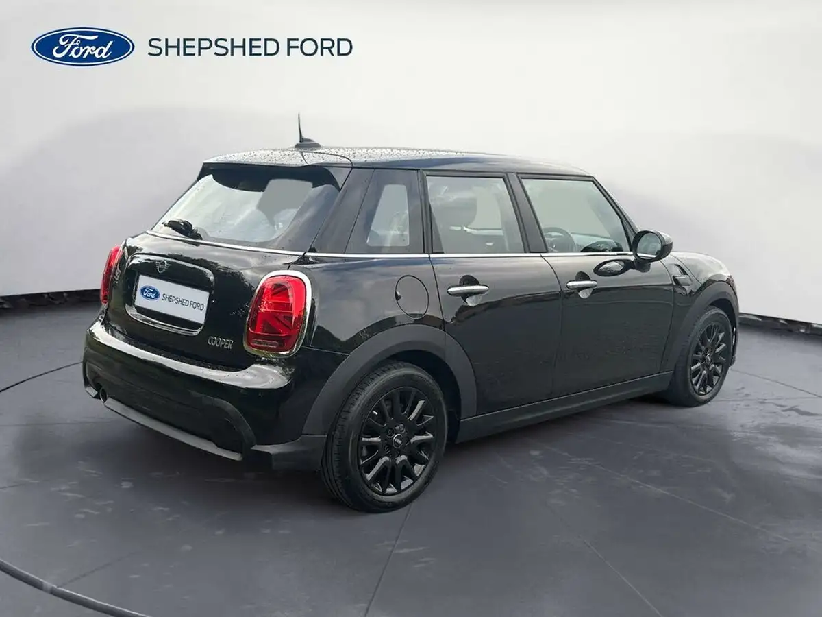 2022-mini-cooper-15-cooper-classic-hatchback-5d-big-8