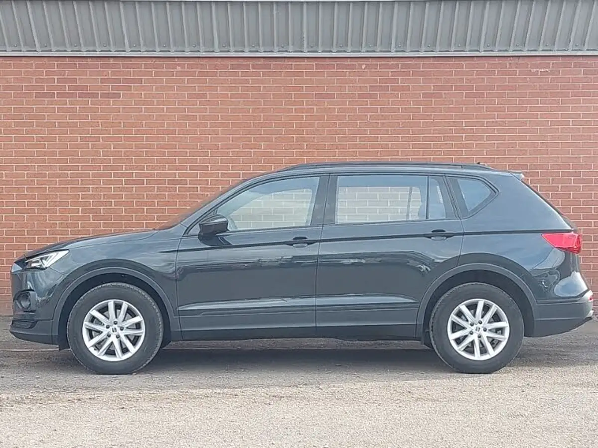 2023-seat-tarraco-15-ecotsi-se-big-3