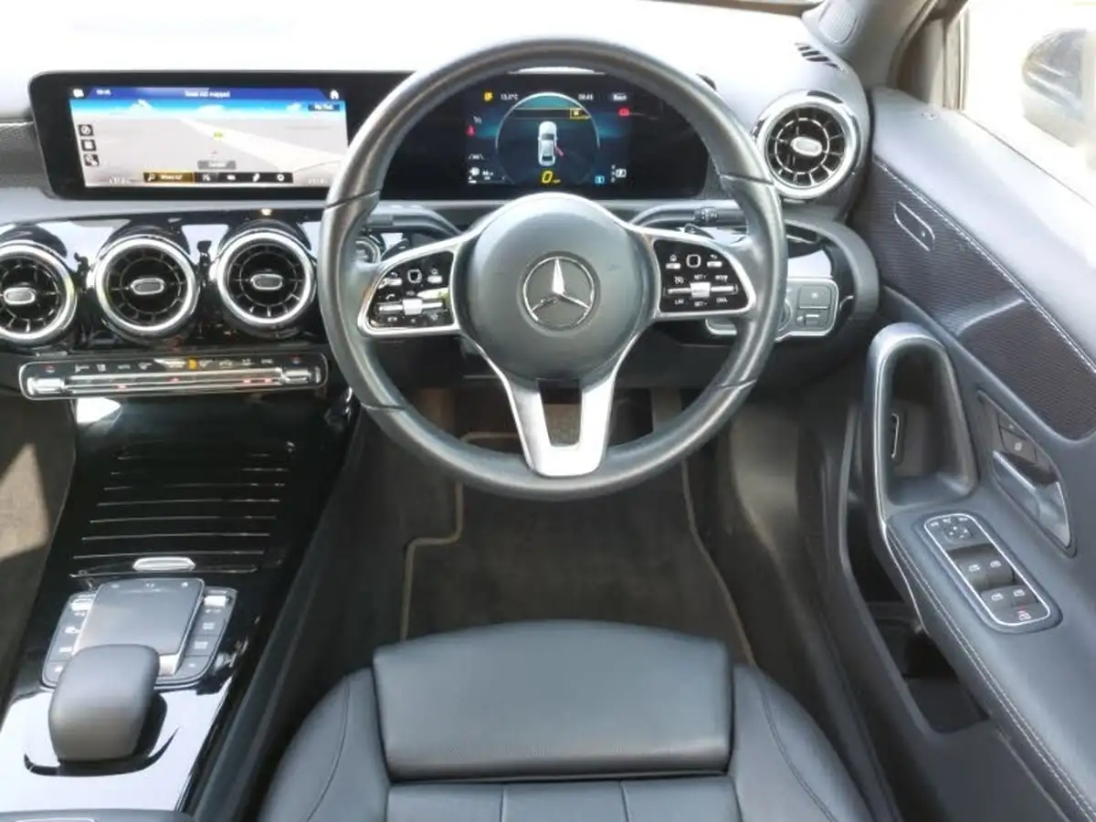2021-mercedes-benz-a-class-20d-a180d-sport-executive-edition-saloon-4d-8g-dct-big-6