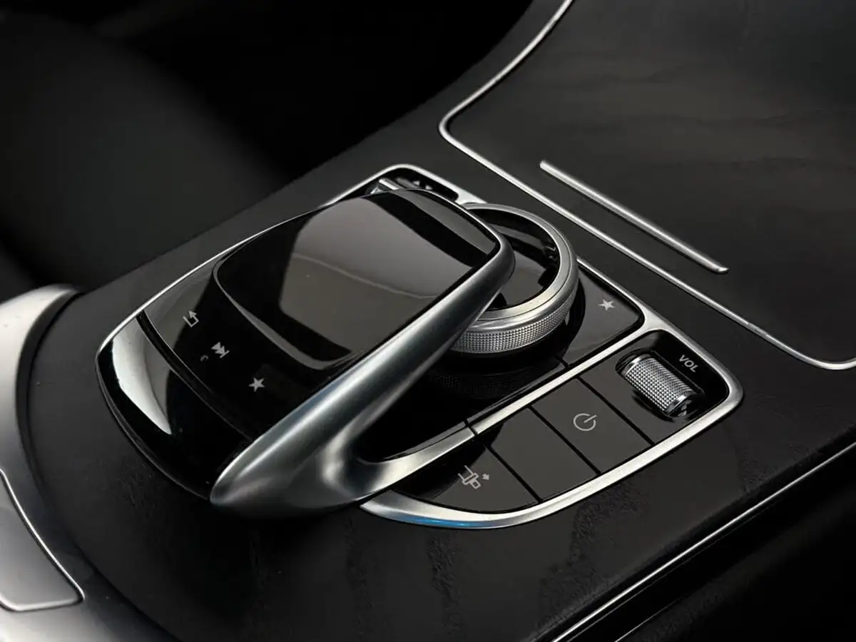 2017-mercedes-benz-c-class-21d-c220d-amg-line-premiumss-coupe-2d-9g-tronic-plus-big-23