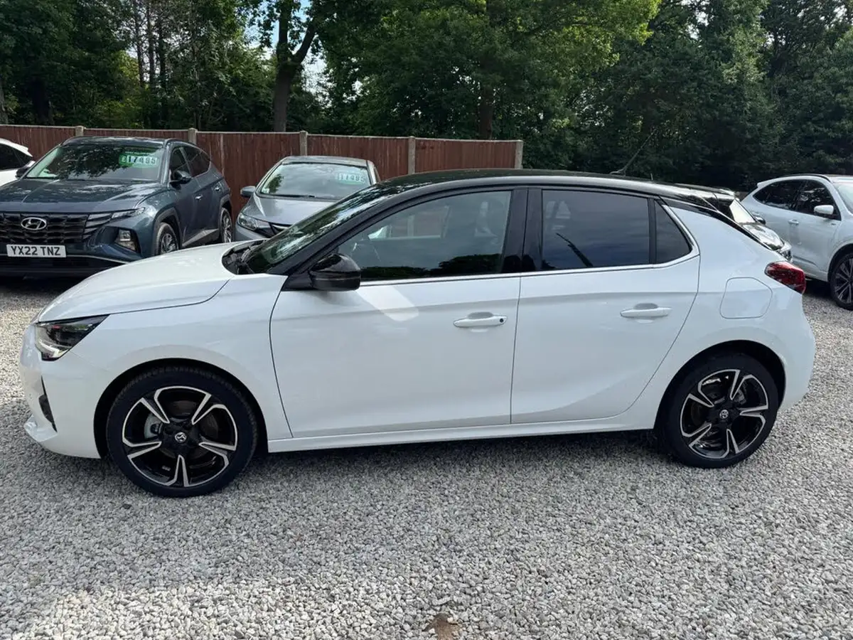 2021-vauxhall-corsa-12-turbo-ultimate-nav-100ps-big-3