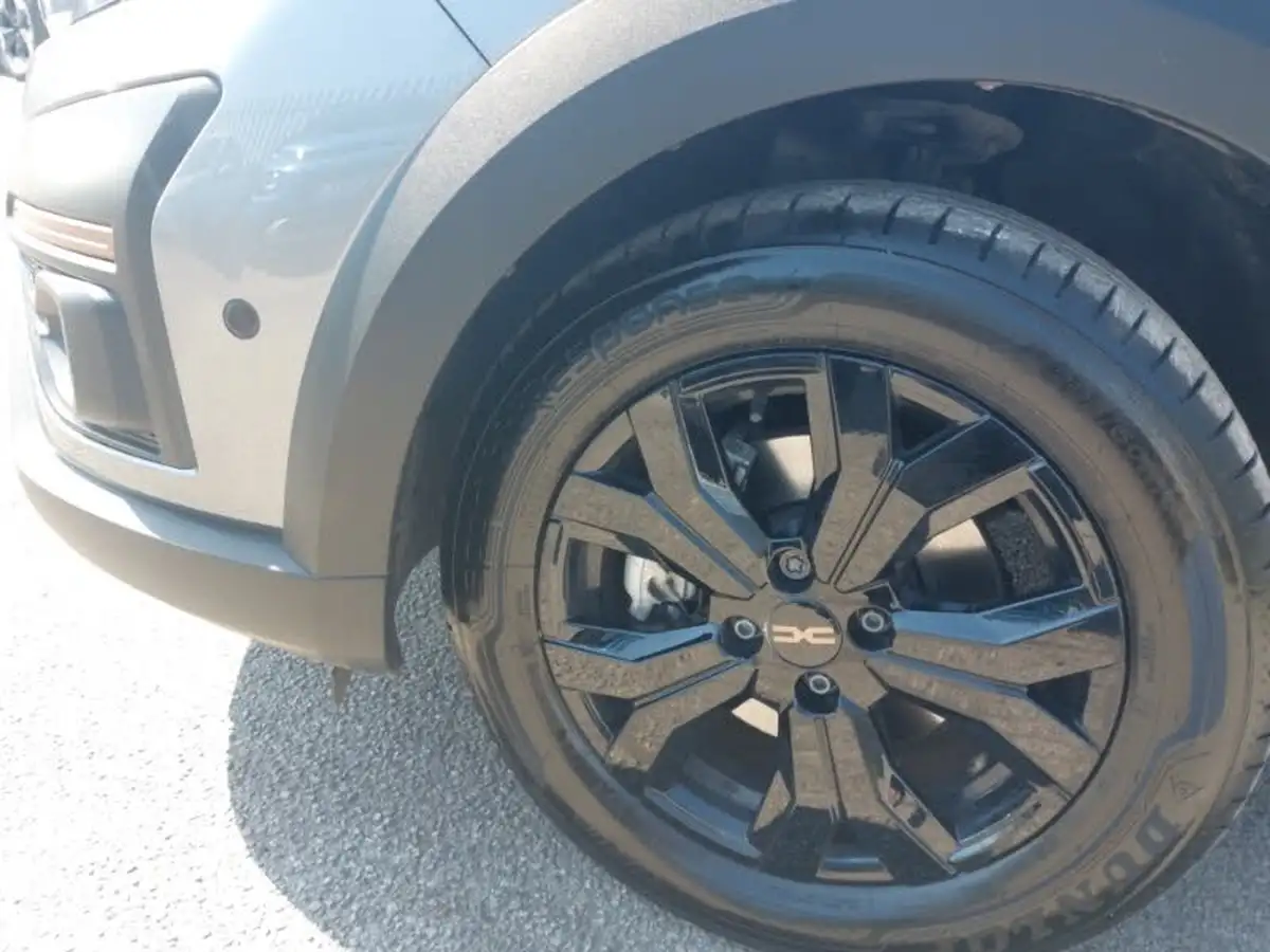 2024-dacia-jogger-16-tce-extreme-big-8