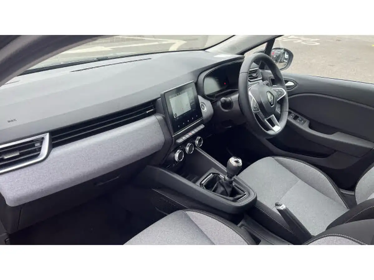 2024-renault-clio-10-tce-evolution-big-8