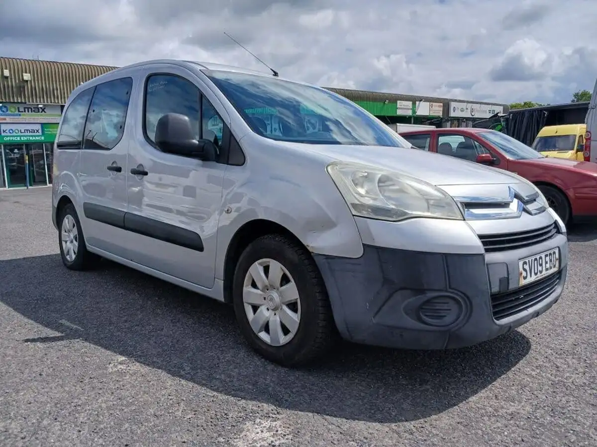 2009-citroen-berlingo-16td-vt-90ps-big-0
