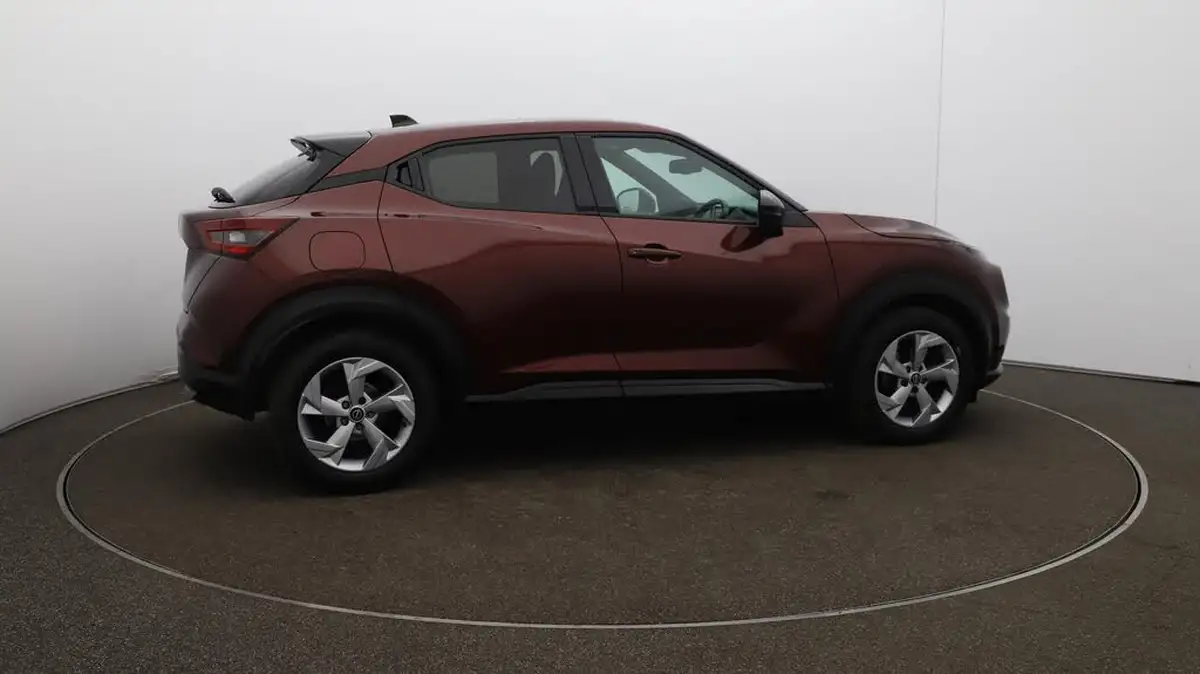 2023-nissan-juke-10-dig-t-n-connecta-dct-big-52
