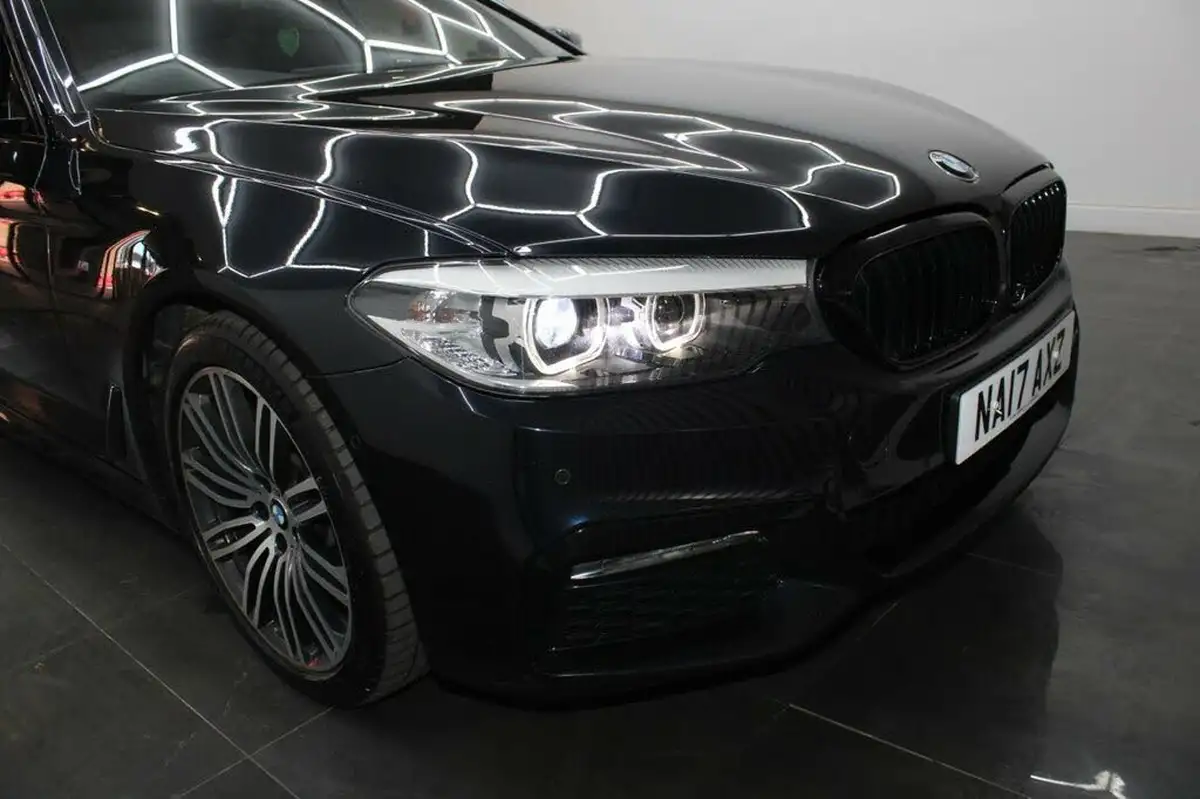 2017-bmw-5-series-20td-520d-m-sport-xdrive-saloon-4d-big-10