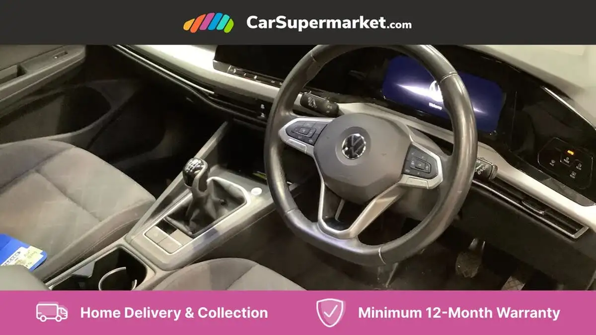 2022-volkswagen-golf-15-tsi-life-150ps-hatchback-big-1