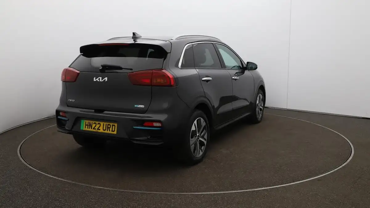 2022-kia-niro-ev-e-3-big-55
