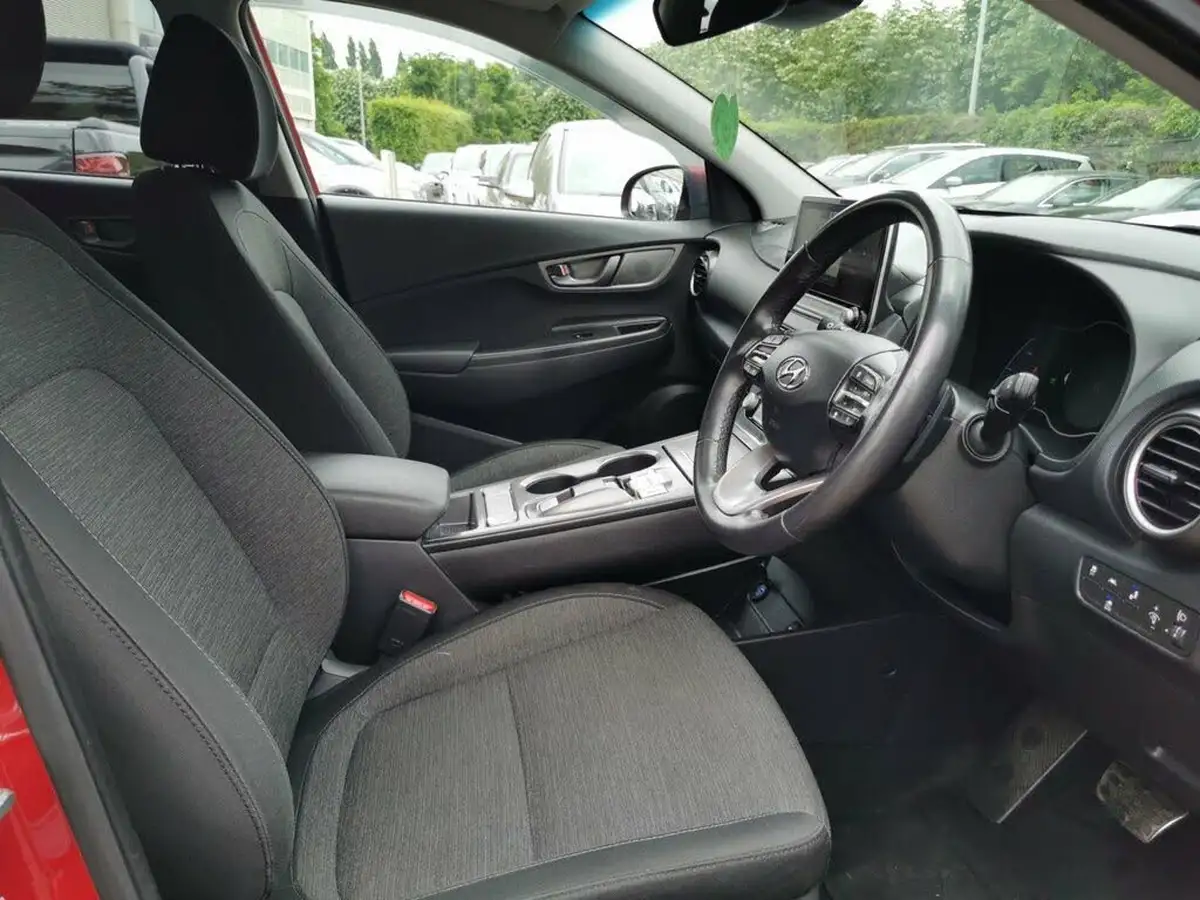 2020-hyundai-kona-e-premium-204ps-big-9