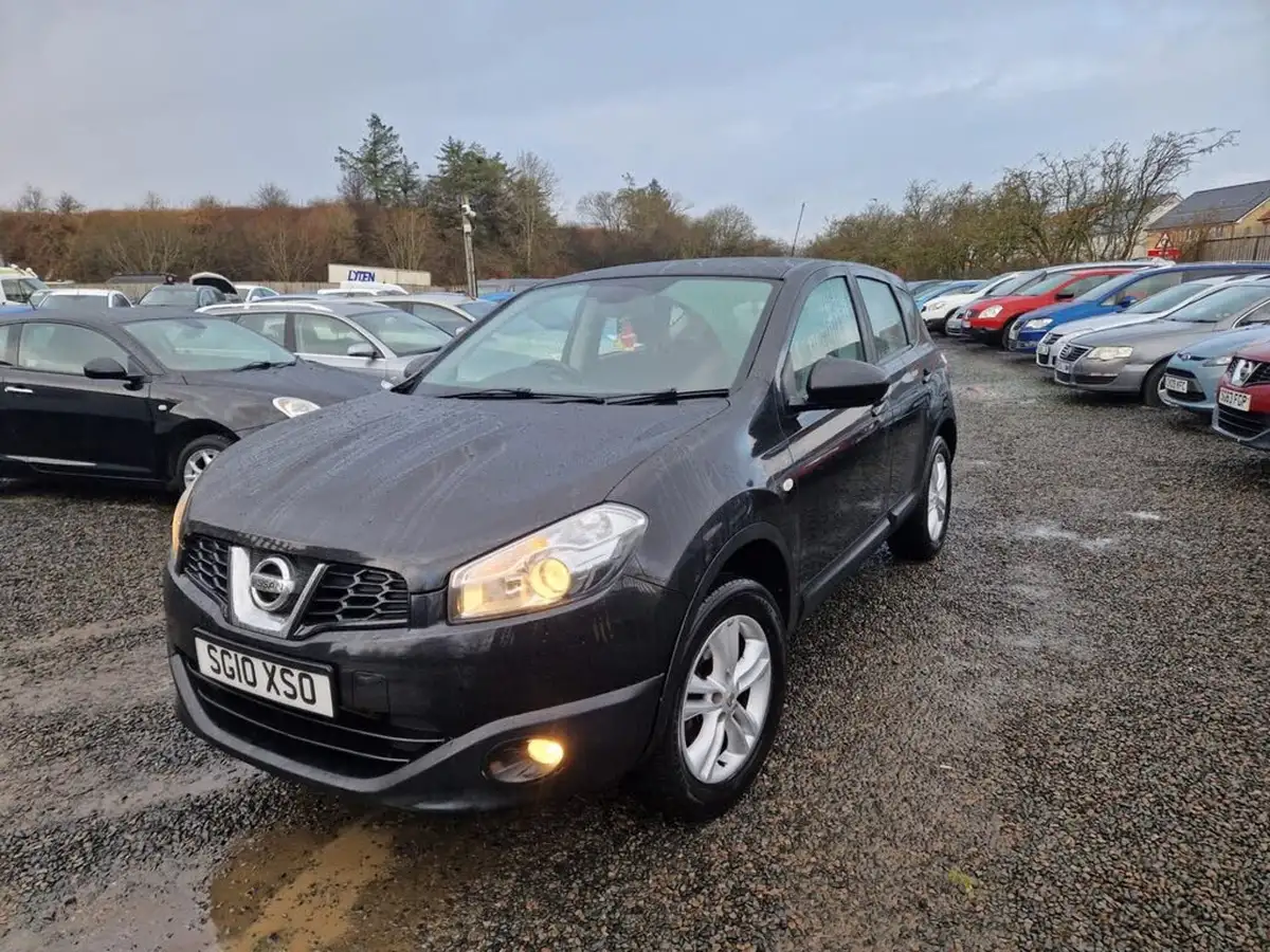2010-nissan-qashqai-15td-acenta-big-0
