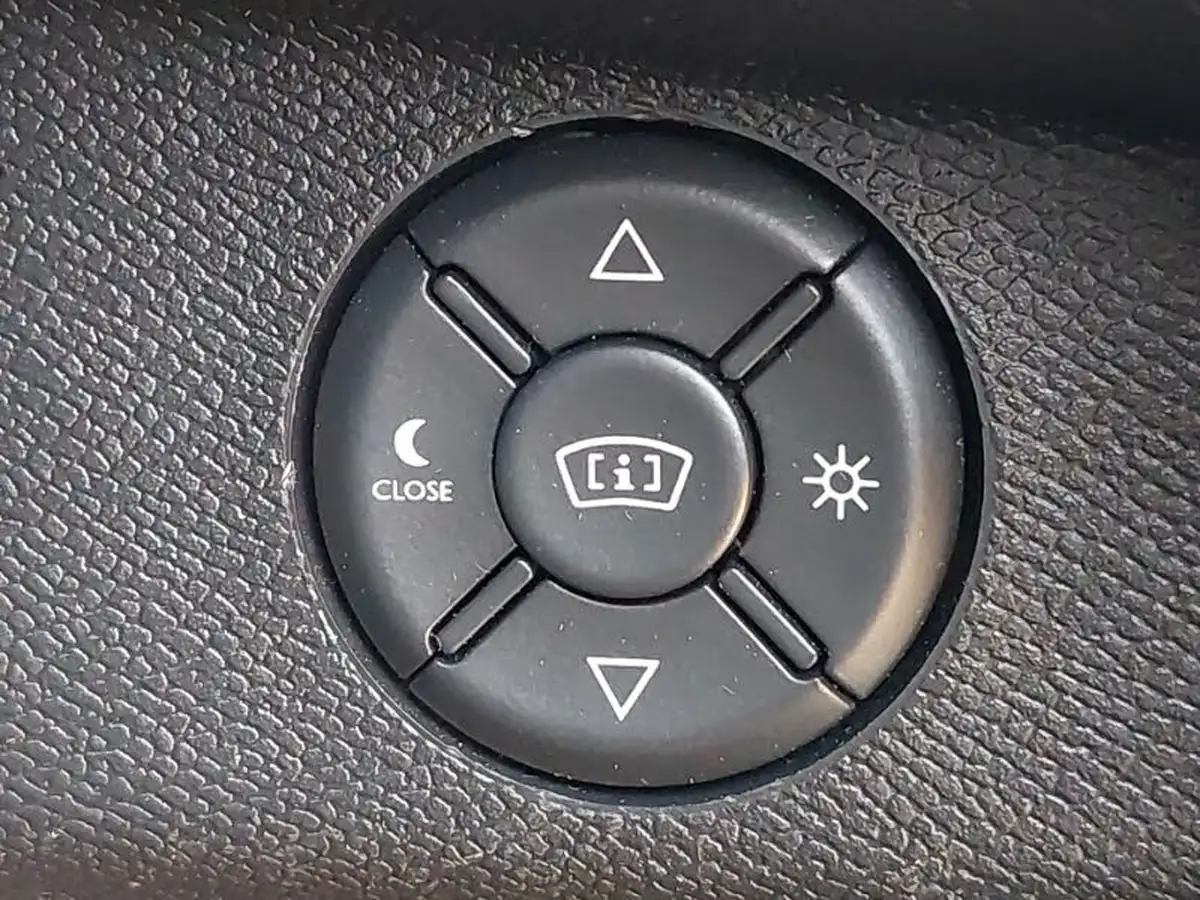 2022-citroen-c4-12-puretech-sense-plus-big-17