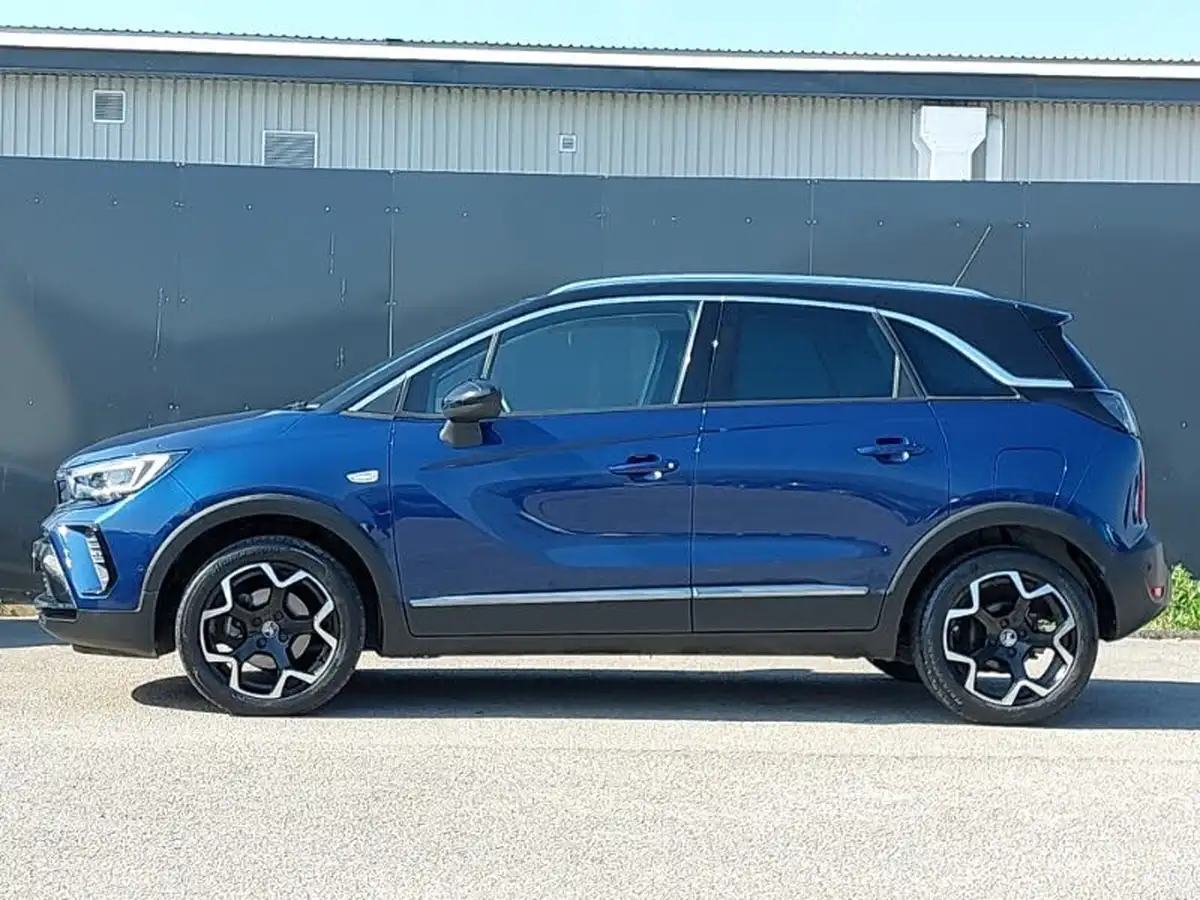 2022-vauxhall-crossland-12-ultimate-130ps-auto-big-3