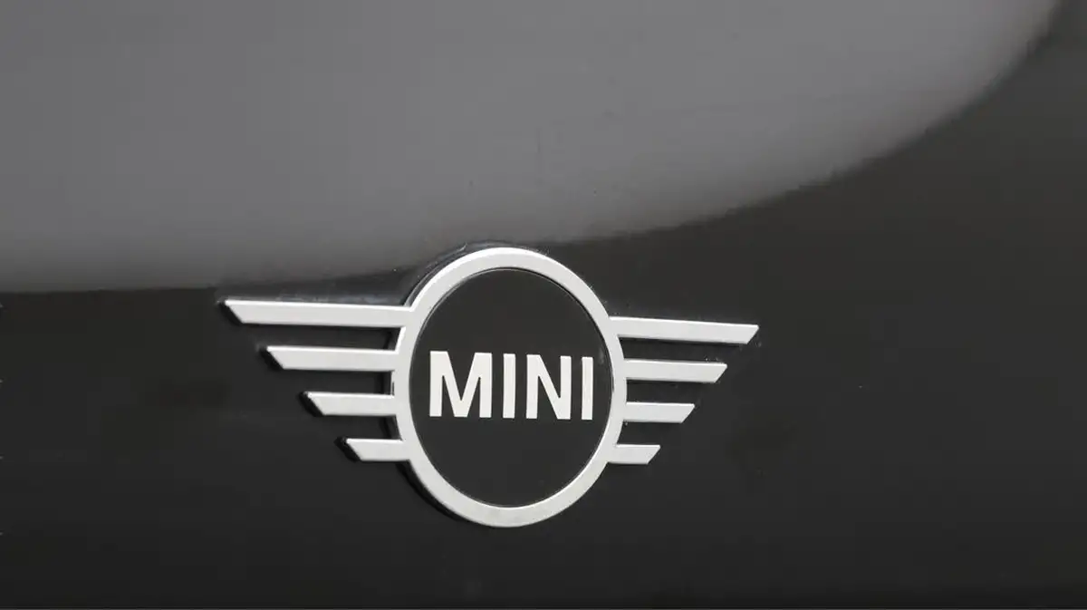 2021-mini-countryman-15-cooper-exclusive-auto-big-23