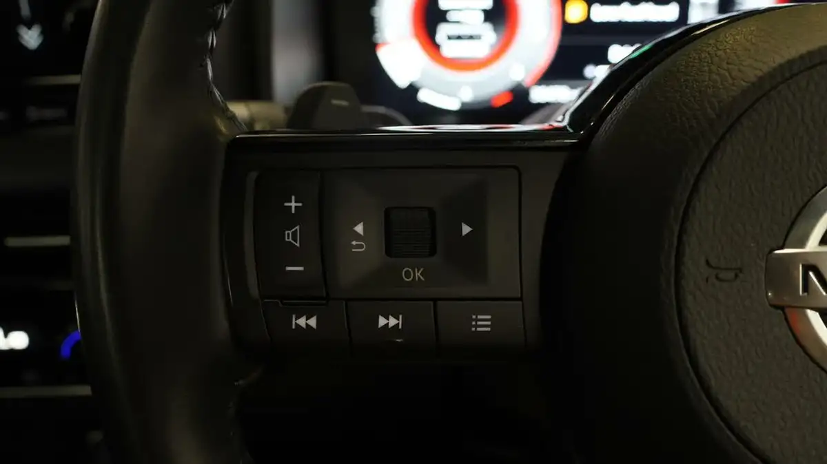 2022-nissan-qashqai-13-dig-t-tekna-158ps-xtronic-big-22