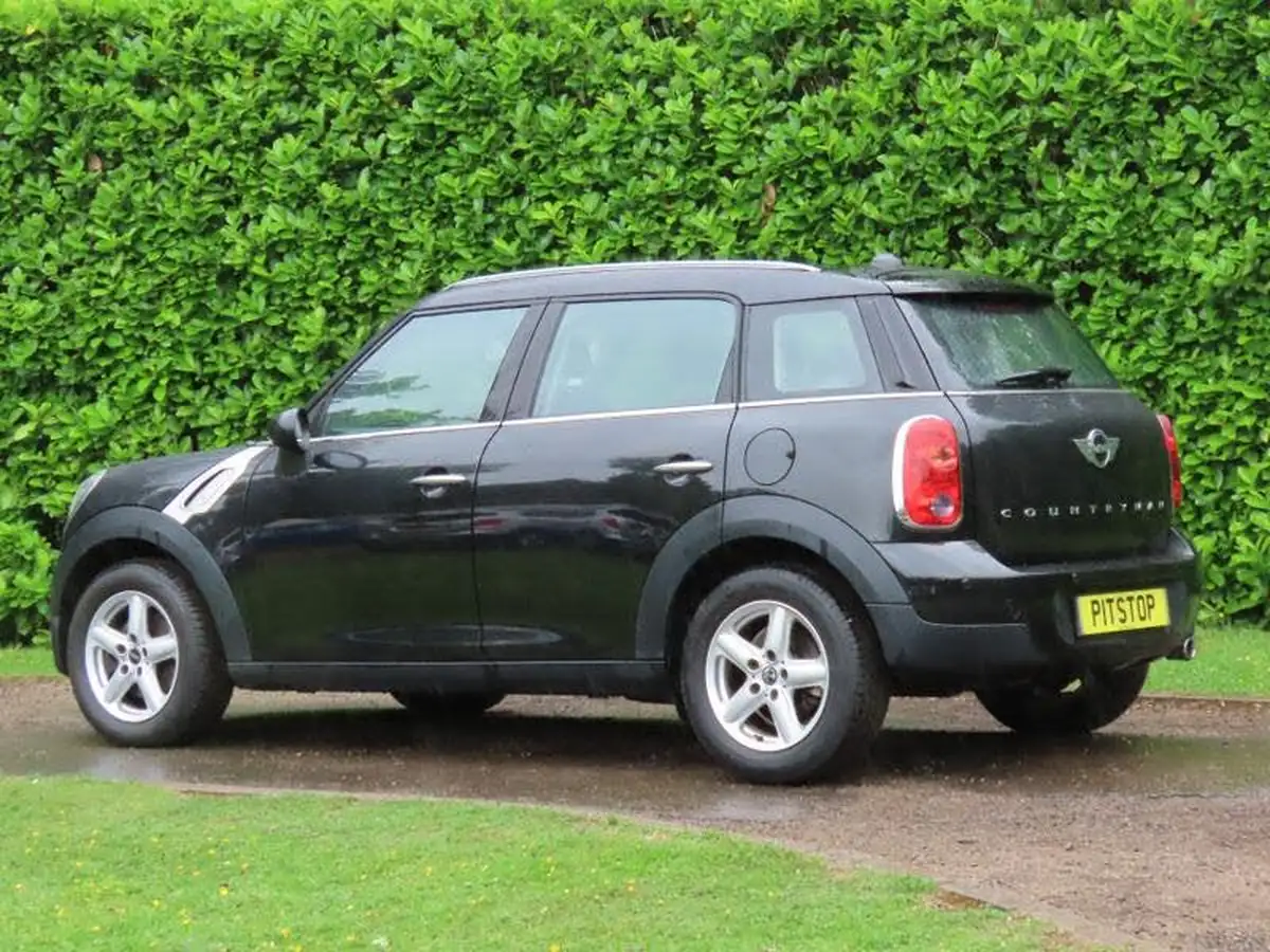 2012-mini-countryman-16-one-98bhp-big-5