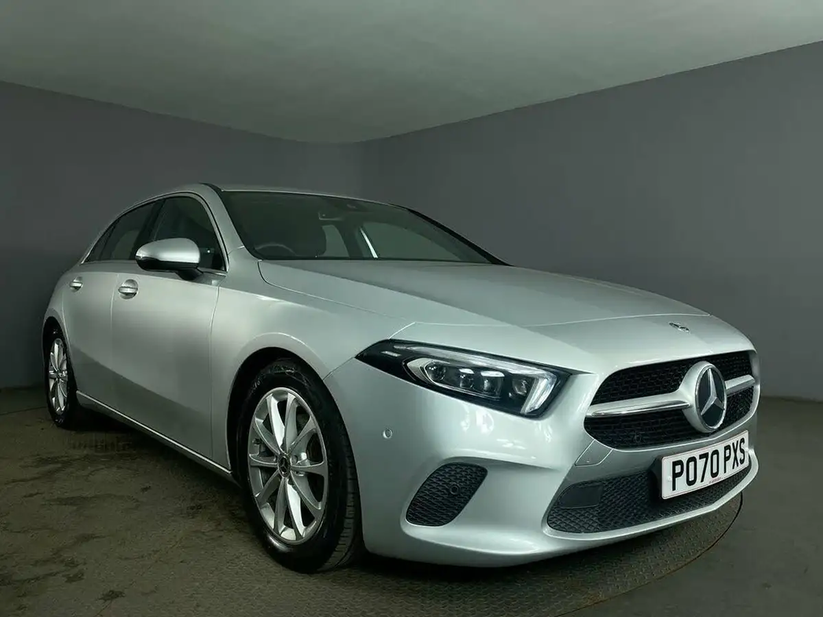 2020-mercedes-benz-a-class-13-a180-sport-executive-hatchback-5d-7g-dct-big-10