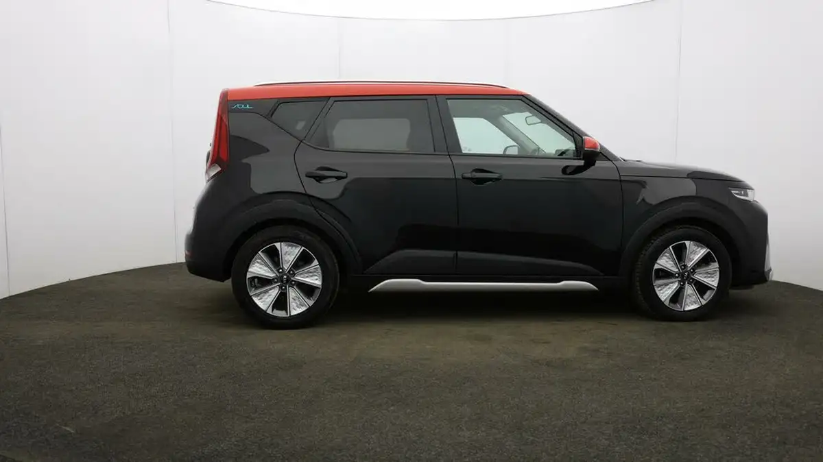 2021-kia-soul-ev-first-edition-big-54