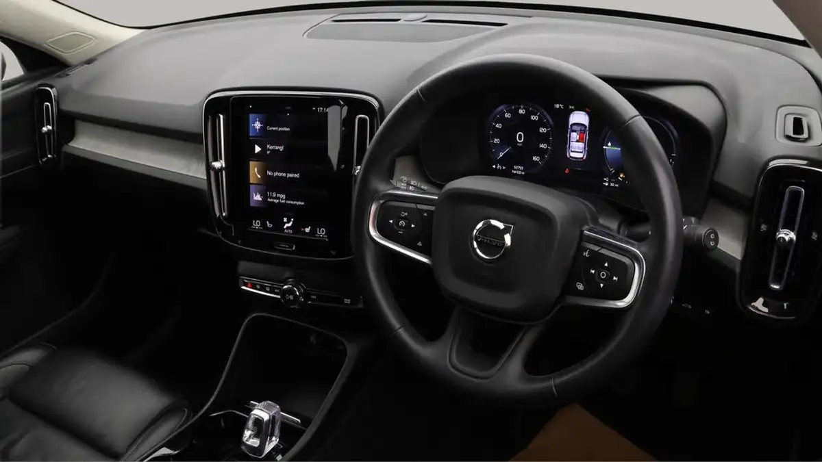 2021-volvo-xc40-15-t5-inscription-pro-258bhp-big-9