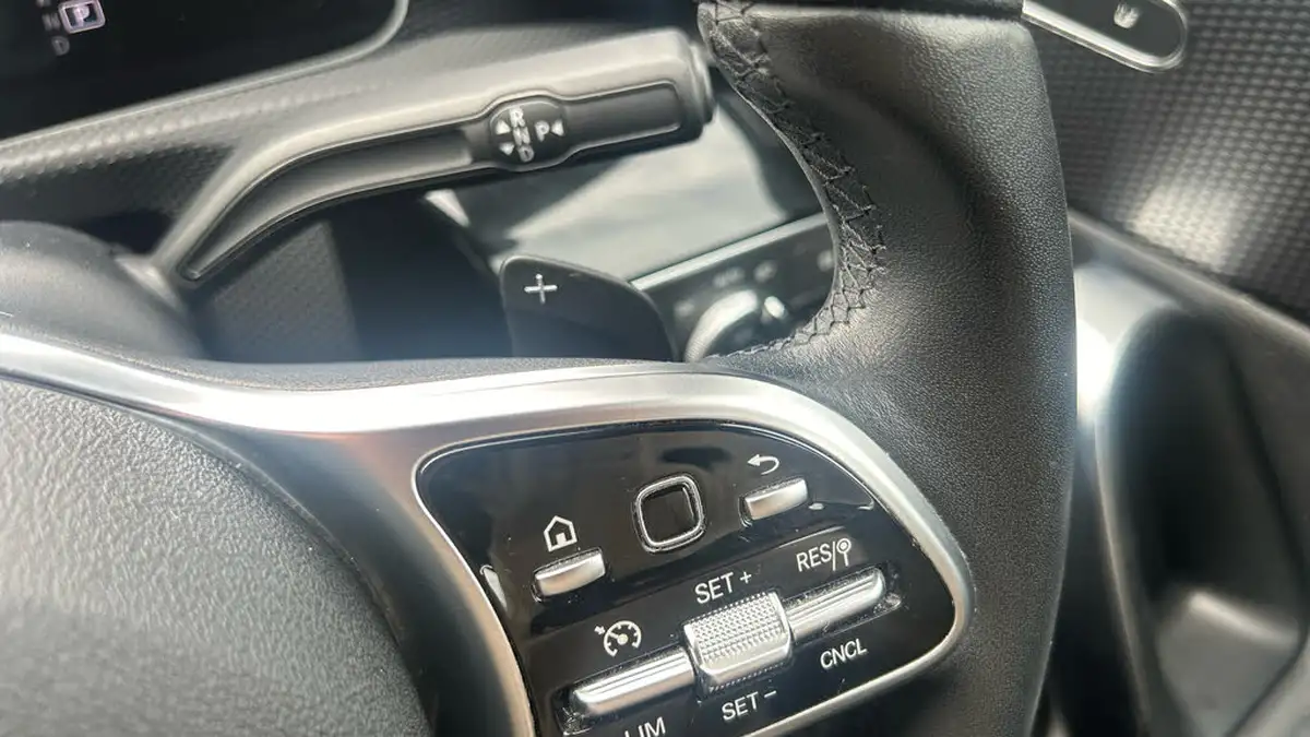2019-mercedes-benz-a-class-15d-a180d-sport-executive-hatchback-5d-7g-dct-big-22