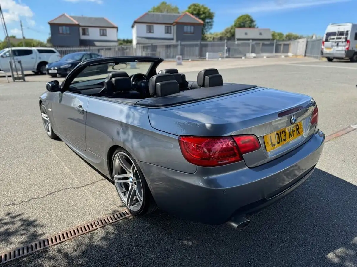 2013-bmw-3-series-20td-320d-m-sport-convertible-2d-auto-big-18