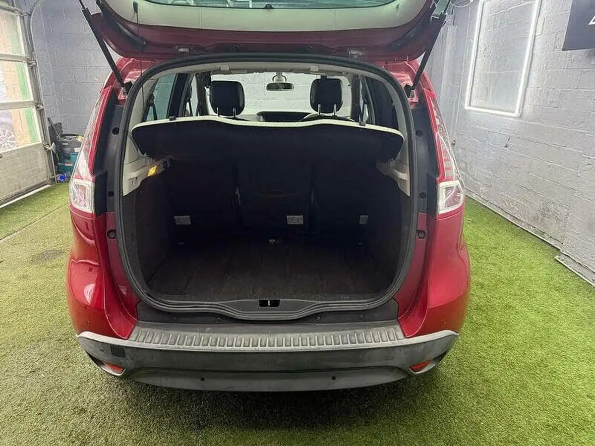 2010-renault-scenic-15td-privilege-tom-tom-big-3