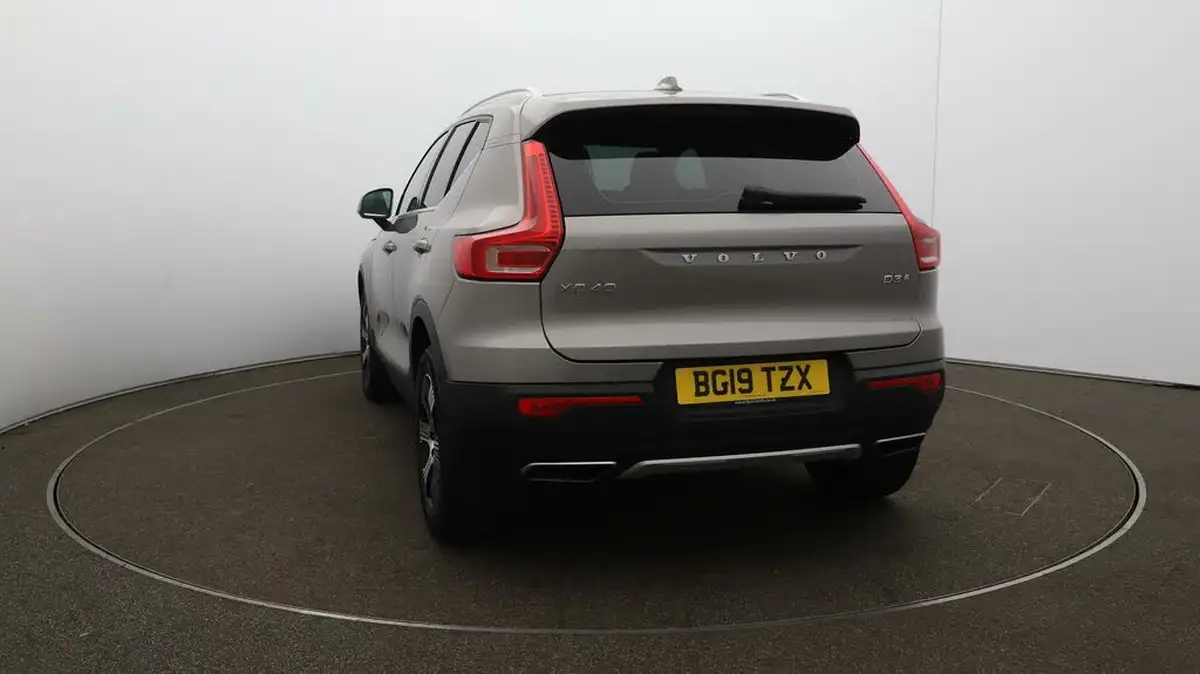 2019-volvo-xc40-20td-d3-inscription-awd-geartronic-big-58